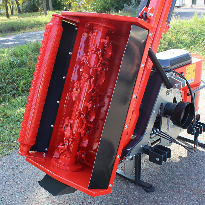 BERFALK&nbsp;BM 482&nbsp;rézsűkasza&nbsp;-&nbsp;Starex Pro Kft.