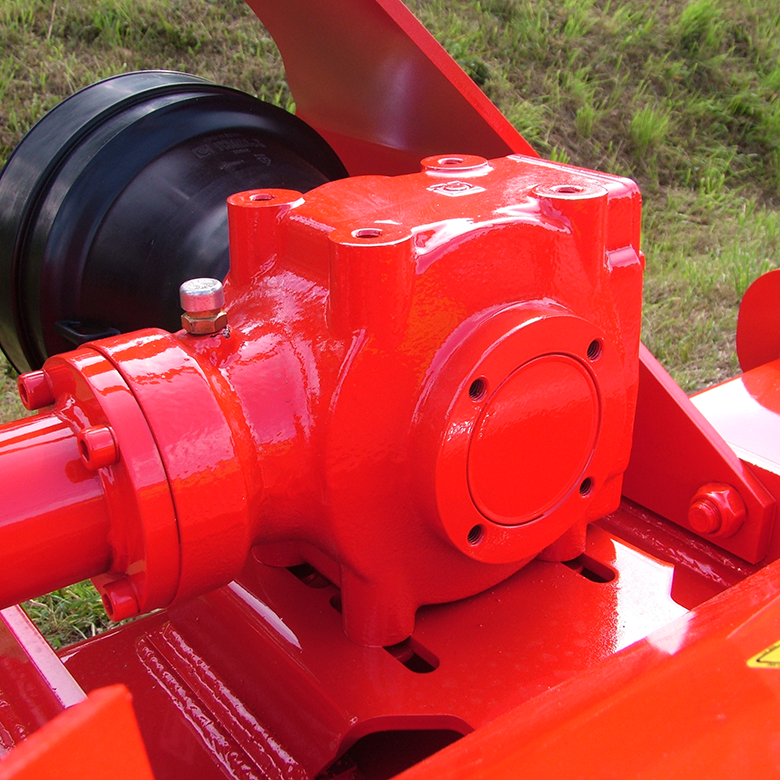 BERFALK&nbsp;TS 260&nbsp;szárzúzó&nbsp;-&nbsp;Starex Pro Kft.