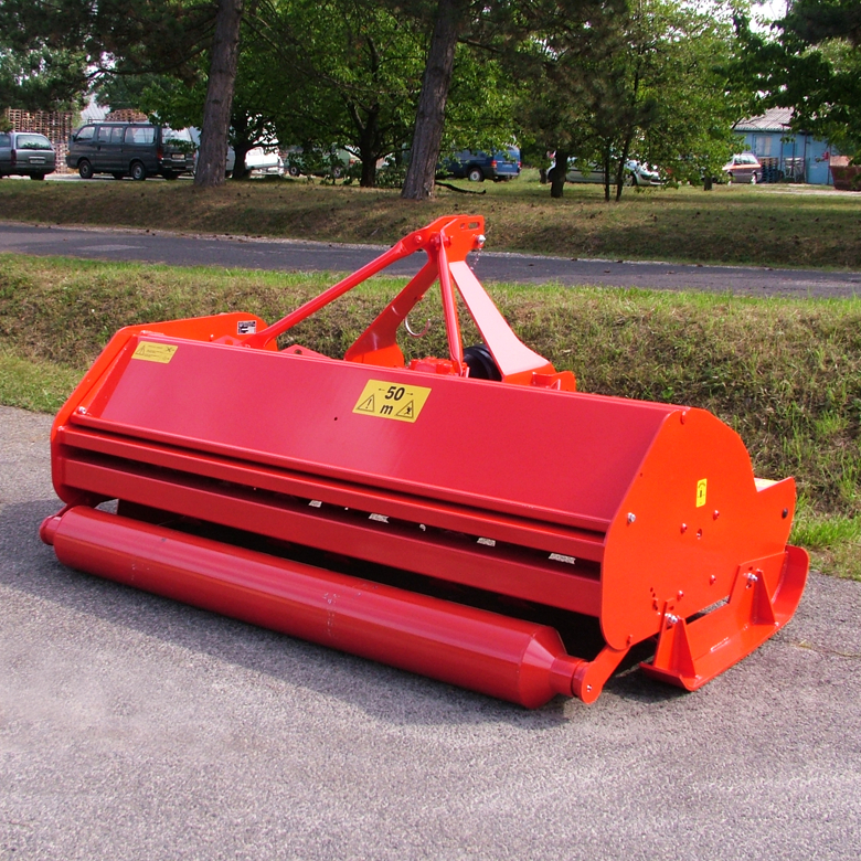 BERFALK&nbsp;TS 280&nbsp;szárzúzó&nbsp;-&nbsp;Starex Pro Kft.