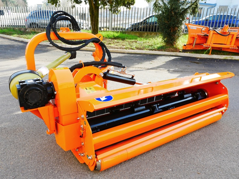 DELEKS&nbsp;ALCE 220&nbsp;rézsű vágásra alkalmas szárzúzó&nbsp;-&nbsp;Starex Pro Kft.