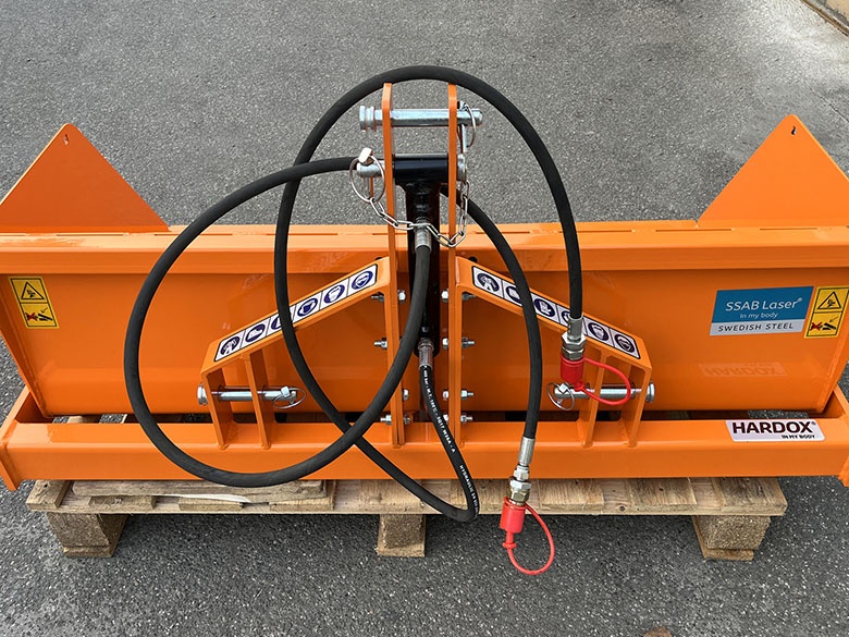 DELEKS&nbsp;BUCKET 140H&nbsp;hidraulikus billentésű szállítóláda&nbsp;-&nbsp;Starex Pro Kft.