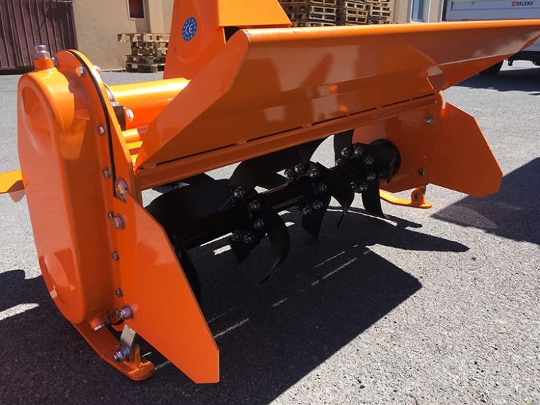 DELEKS&nbsp;DFL 95&nbsp;talajmaró&nbsp;-&nbsp;Starex Pro Kft.