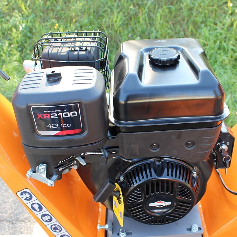 DELEKS&nbsp;DK-800 BS&nbsp;ágaprító saját motorral&nbsp;-&nbsp;Starex Pro Kft.