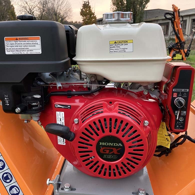 DELEKS&nbsp;DK-800 HONDA&nbsp;ágaprító saját motorral&nbsp;-&nbsp;Starex Pro Kft.