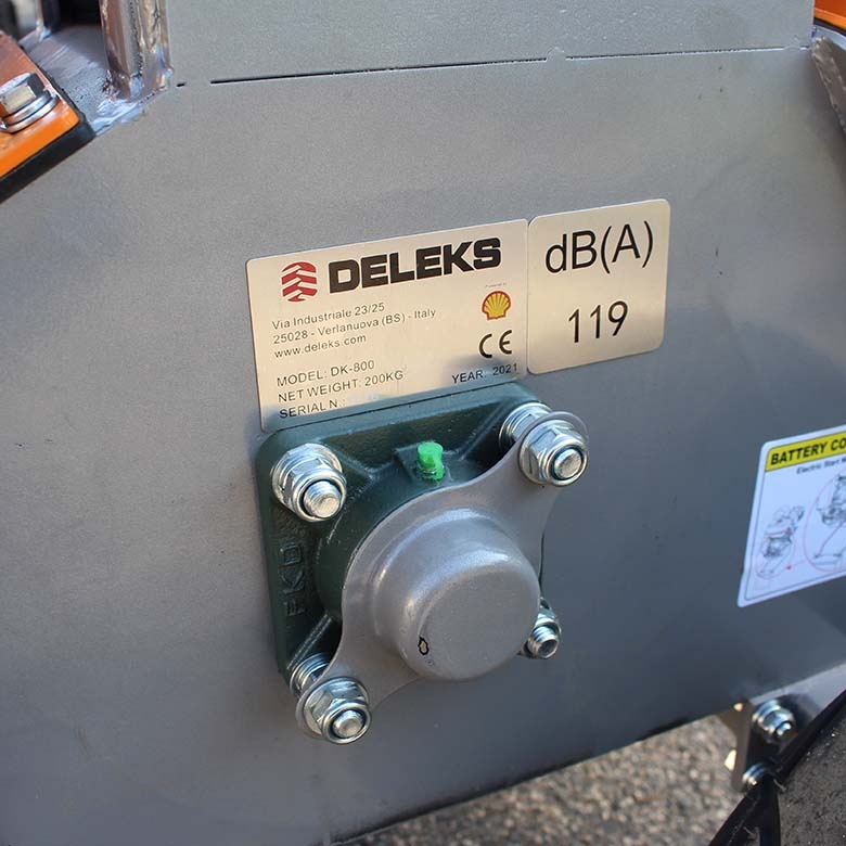 DELEKS&nbsp;DK-800 LIFAN&nbsp;ágaprító saját motorral&nbsp;-&nbsp;Starex Pro Kft.