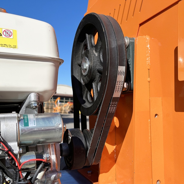 DELEKS&nbsp;DK-900 BS&nbsp;ágaprító saját motorral&nbsp;-&nbsp;Starex Pro Kft.