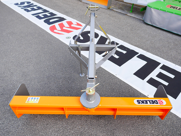 DELEKS&nbsp;DL 170&nbsp;földgyalu gréder hátsó függesztésű&nbsp;-&nbsp;Starex Pro Kft.