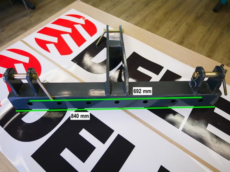 DELEKS&nbsp;DP&nbsp;3-pont csatlakozású vízszintes konzol 7-furattal&nbsp;-&nbsp;Starex Pro Kft.