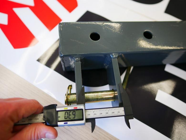 DELEKS&nbsp;DP&nbsp;3-pont csatlakozású vízszintes konzol 7-furattal&nbsp;-&nbsp;Starex Pro Kft.
