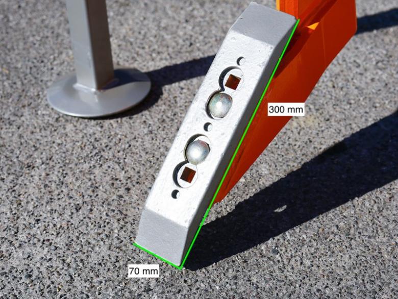 DELEKS&nbsp;DR 60&nbsp;altalajlazító egyágú csőfektetővel&nbsp;-&nbsp;Starex Pro Kft.