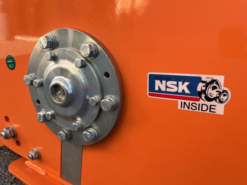 DELEKS&nbsp;DRAGON 220&nbsp;rézsű vágásra alkalmas szárzúzó&nbsp;-&nbsp;Starex Pro Kft.