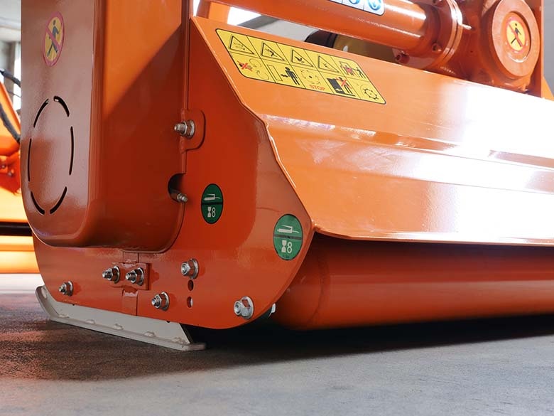 DELEKS&nbsp;LINCE SP 140&nbsp;szárzúzó oldalmozgatással&nbsp;-&nbsp;Starex Pro Kft.