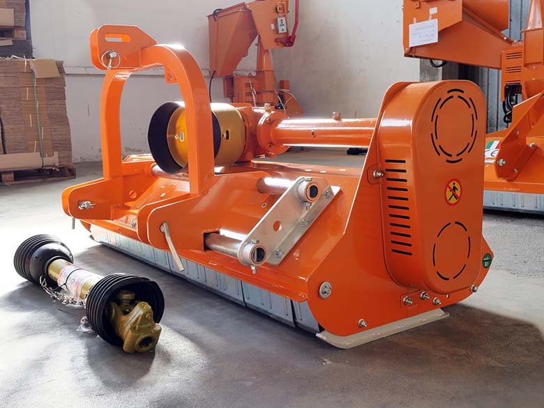 DELEKS&nbsp;LINCE SP 140&nbsp;szárzúzó oldalmozgatással&nbsp;-&nbsp;Starex Pro Kft.