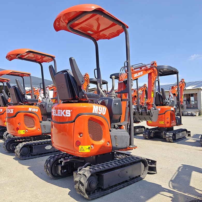 DELEKS&nbsp;M 90&nbsp;mini lánctalpas kotró markoló&nbsp;-&nbsp;Starex Pro Kft.