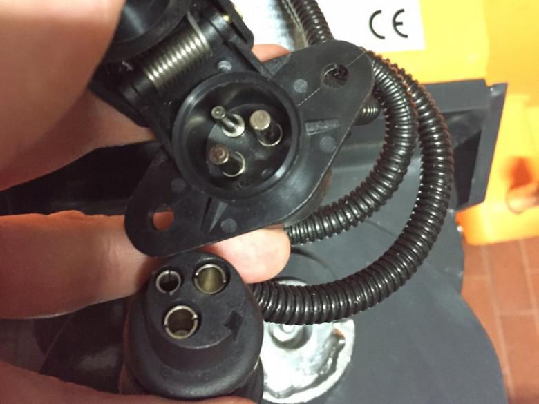 DELEKS&nbsp;SSH-04-M 260&nbsp;hótoló lap&nbsp;-&nbsp;Starex Pro Kft.