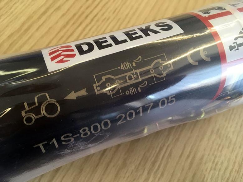 DELEKS&nbsp;T1S-800&nbsp;kardántengely normál 800 mm&nbsp;-&nbsp;Starex Pro Kft.