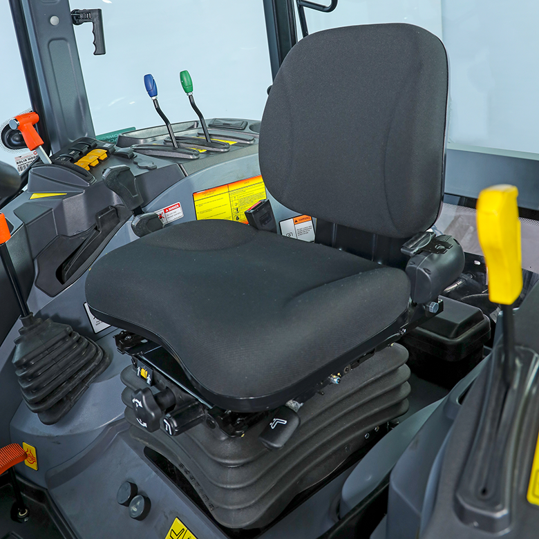 SOLIS&nbsp;50 STANDARD&nbsp;univerzális traktor vezetőfülkével&nbsp;-&nbsp;Starex Pro Kft.