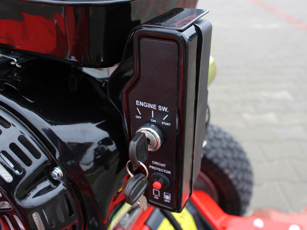 STAREX&nbsp;ATV 120N&nbsp;quadra szerelhető nyitható fedeles szárzúzó&nbsp;-&nbsp;Starex Pro Kft.