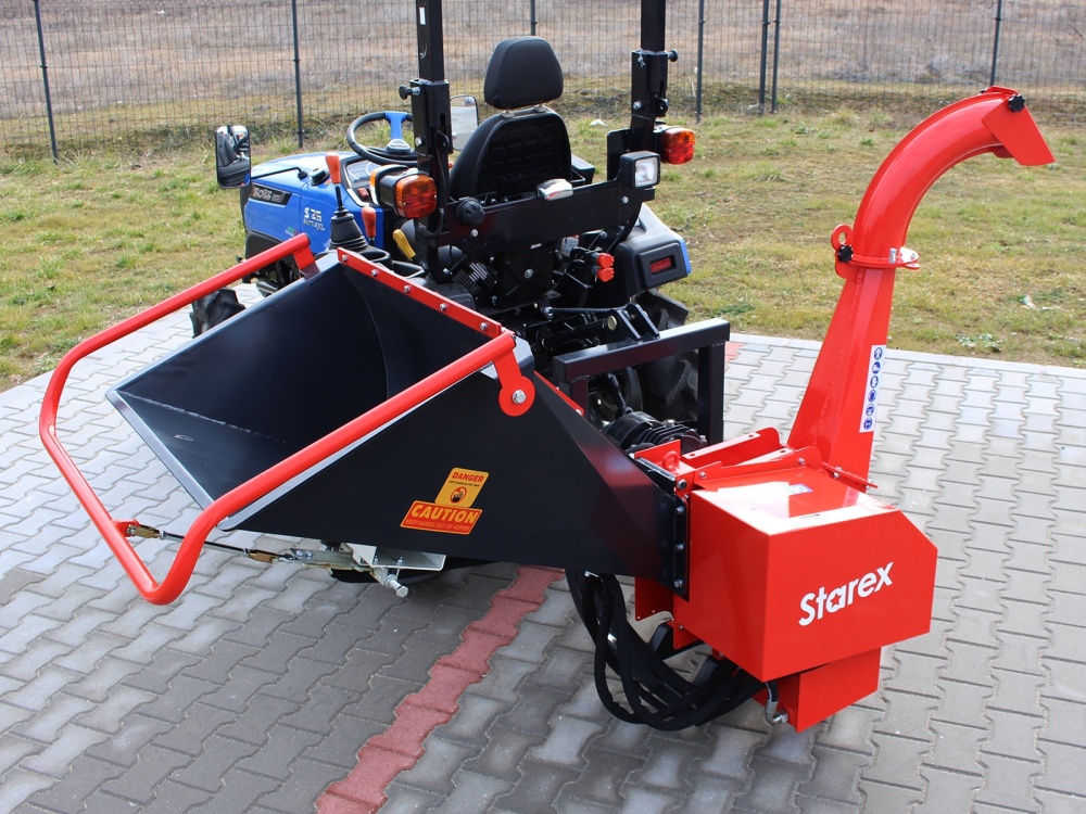 STAREX&nbsp;AXR 90&nbsp;kardán hajtású ágaprító hidraulikus adagolással 100 mm vágási átmérővel&nbsp;-&nbsp;Starex Pro Kft.