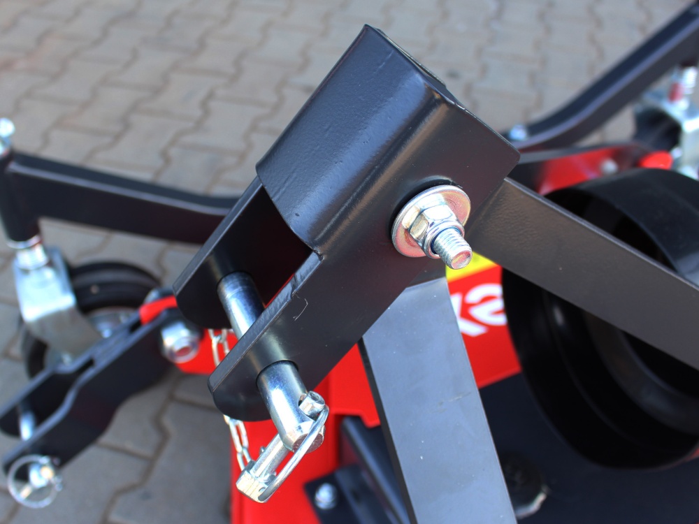 STAREX&nbsp;DM 150&nbsp;fűnyíró adapter&nbsp;-&nbsp;Starex Pro Kft.