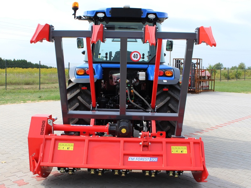 STAREX&nbsp;FM FOREST 200&nbsp;erdészeti szárzúzó&nbsp;-&nbsp;Starex Pro Kft.