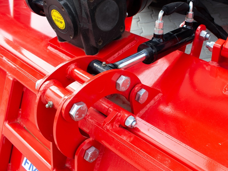 STAREX&nbsp;FM FOREST 200&nbsp;erdészeti szárzúzó&nbsp;-&nbsp;Starex Pro Kft.