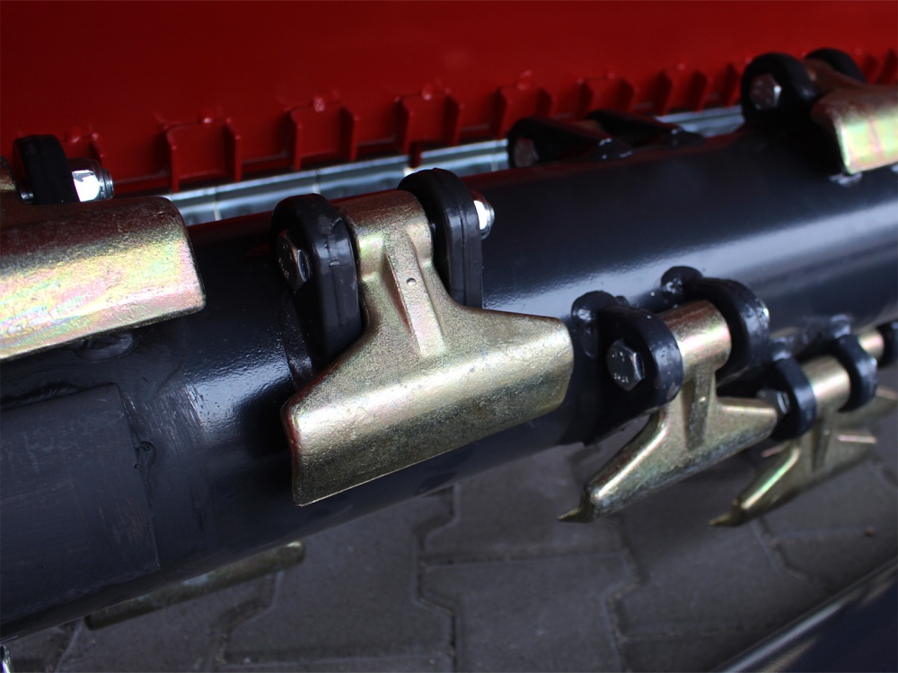 STAREX&nbsp;FMXH 240&nbsp;szárzúzó extra erősített nyitható fedéllel oldalmozgatással&nbsp;-&nbsp;Starex Pro Kft.