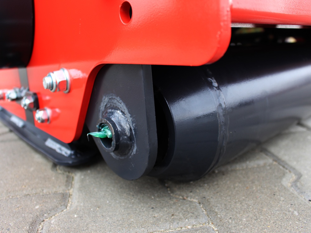 STAREX&nbsp;FMXH 240&nbsp;szárzúzó extra erősített nyitható fedéllel oldalmozgatással&nbsp;-&nbsp;Starex Pro Kft.