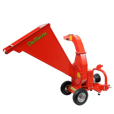 Delmorino&nbsp;SCUTUM 3P&nbsp;ágaprító kardán hajtású 90 mm vágási átmérővel